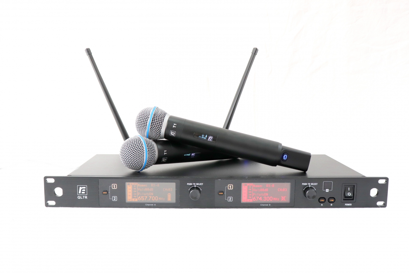 RFIntell QL7R/T1-B 720,500-754,000 МГц 2-канальная радиосистема с 2-мя ручными микрофонами в Чувашии